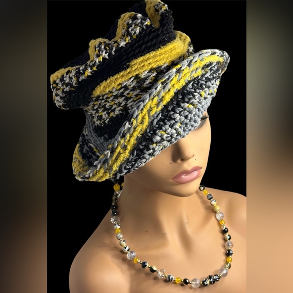 PREMIUM GEMSTONES NECKLACE & BRACELET SET - Picture 10 of 12